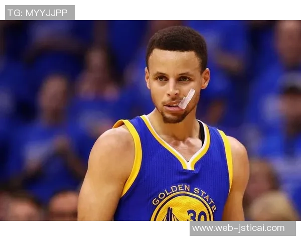 库里三分球总数超越4000成历史第一人再创辉煌成就